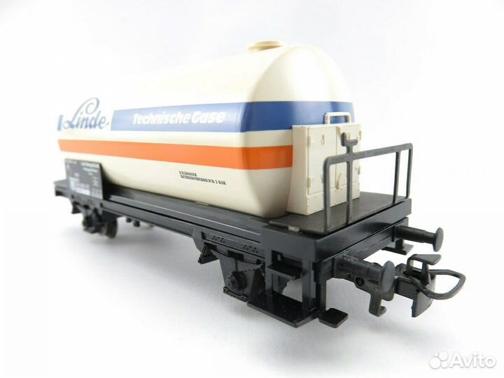 Грузовой вагон - цистерна Marklin H0 44510