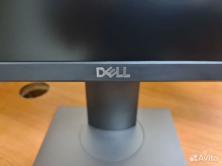 Монитор Dell на IPS матрице в идеальном состоянии