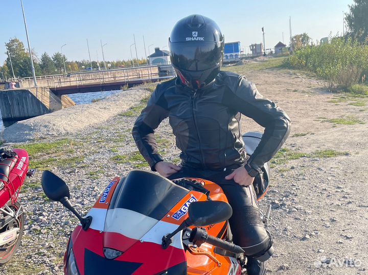 Мотокуртка dainese 48