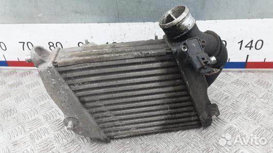 Радиатор интеркулера audi A8 D3 (HEA28KC01)