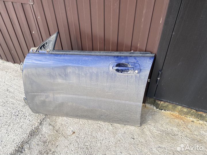 Дверь боковая Subaru