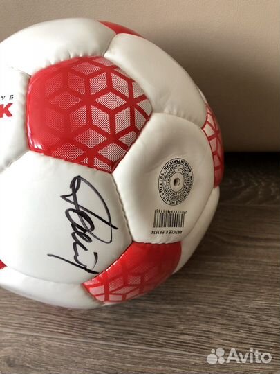 Футбольный мяч Спартак с автографом Романцева О.И
