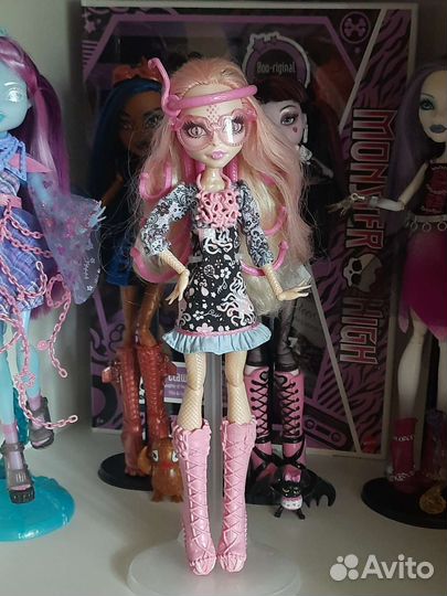Кукла Монстер Хай Вайперин Горгон