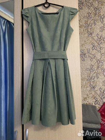 Платье женское 40 размер