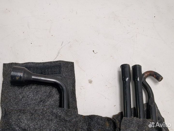 Набор инструментов штатный Ford F-150, 2018