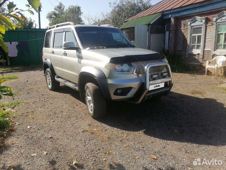 УАЗ Patriot 2.7 МТ, 2015, 99 990 км