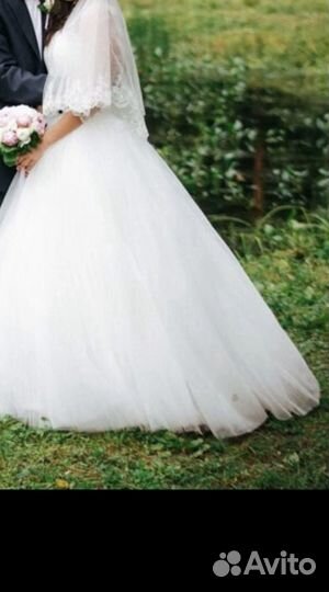 Свадебное платье 44 46 бу