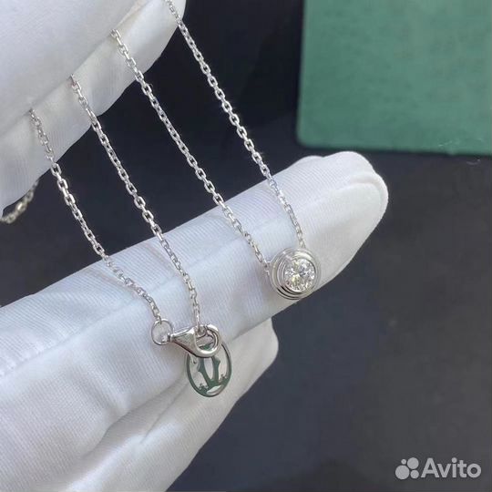 Золотое колье Cartier Diamants Légers 0,18ct