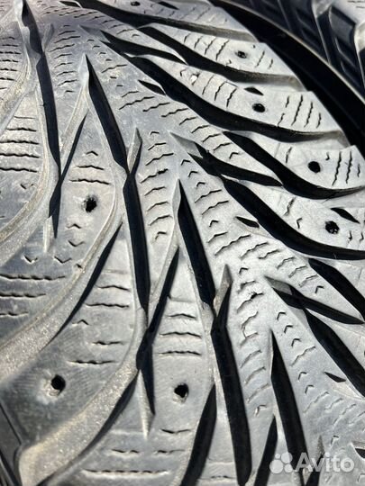 Yokohama Ice Guard IG35 215/60 R17