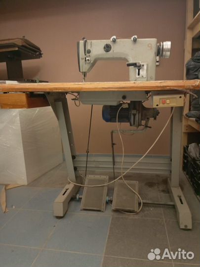 Швейная машинка