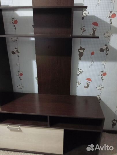 Стенка под телевизор