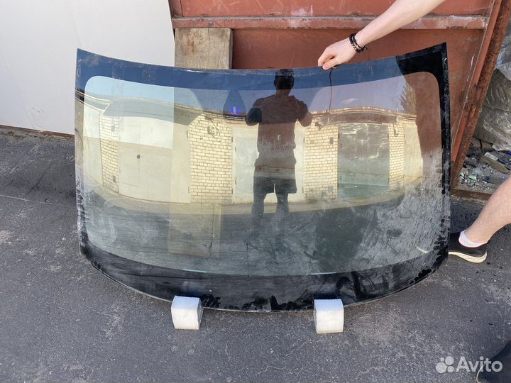 Лобовое стекло на mitsubishi outlander 2013