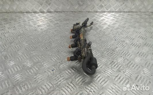 Топливная рампа бензиновая honda civic 7 (8DN02TJ0