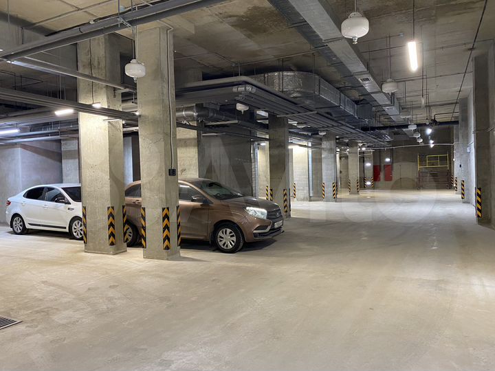 Машиноместо, 23 м²