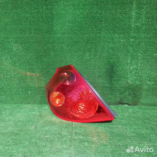 Фонарь задний левый Kia ceed 1