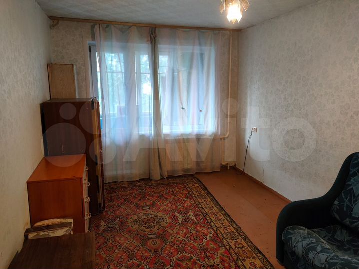 Комната 13 м² в 4-к., 6/9 эт.