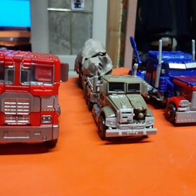 Трансформер Optimus, Megatron. Оптимус мегатрон