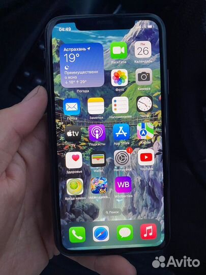 iPhone 11, 64 ГБ