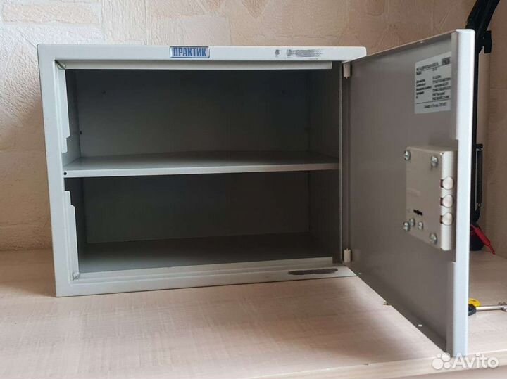 Шкаф сейф Практик