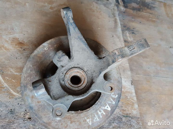 Кулак поворотный hyundai elantra