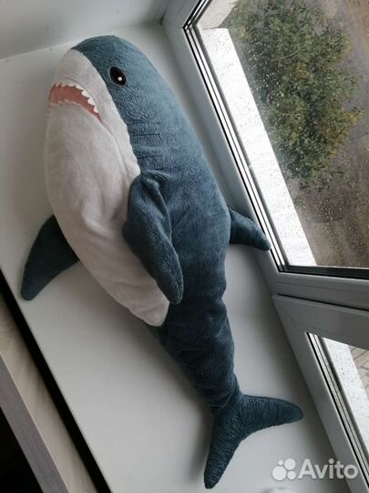 Акула блохэй икеа