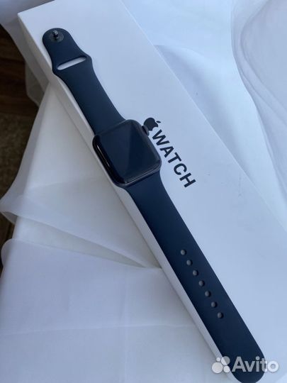 Часы apple watch se 40 mm