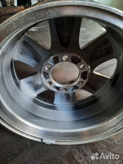 Диск r17 6x139 7 новый