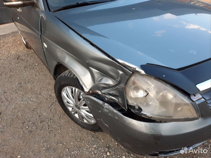 LADA Priora 1.6 МТ, 2010, битый, 220 113 км