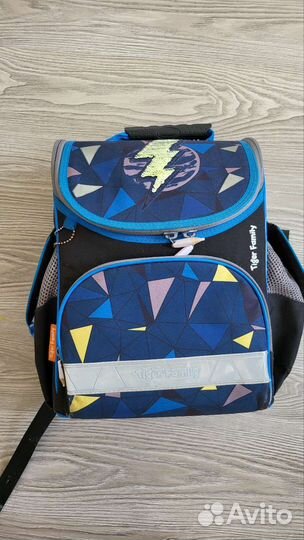 Школьный рюкзак