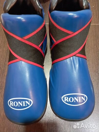 Футы, степки, перчатки для теквандо