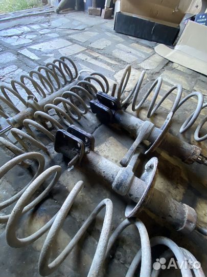 Стойки ваз 2114