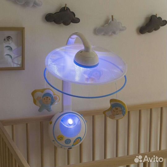 Музыкальный мобиль Chicco с звёздной проекцией