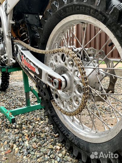 Продам мотоцикл Yamaha YZ450F