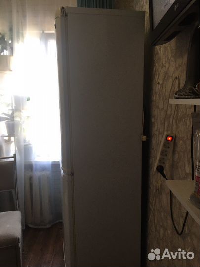 Холодильник