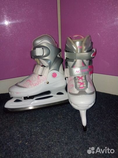 Детские ледовые коньки