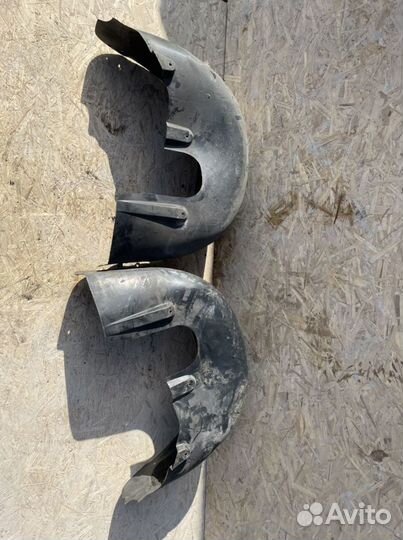 Подкрылок задний Volvo S60 RS61, RS79, RH59, HV32