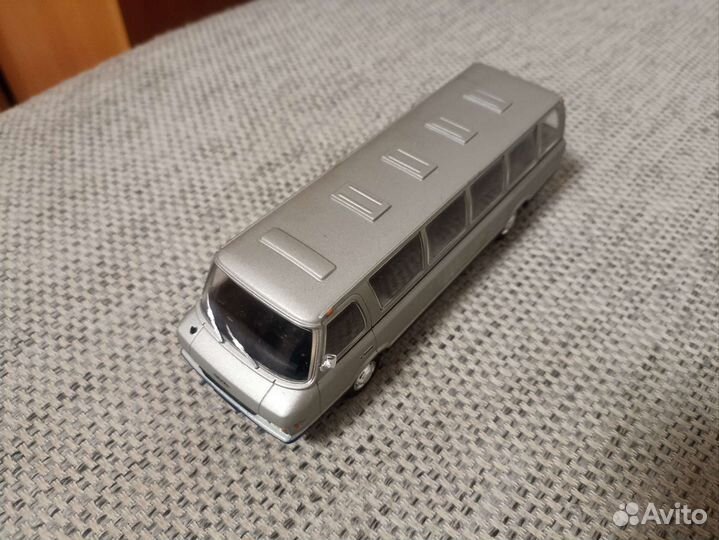 Модель автобуса ЗИЛ