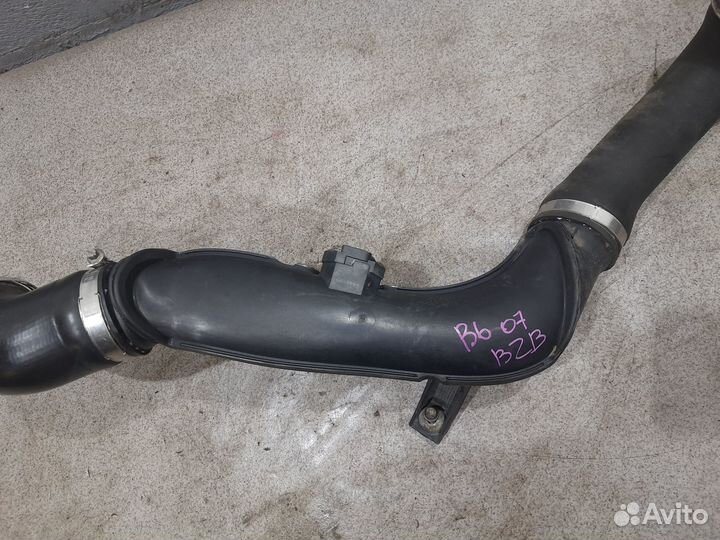 Патрубок турбины в сборе для 1.8 CDA Octavia A5