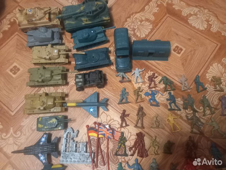 Пластмассовые солдатики