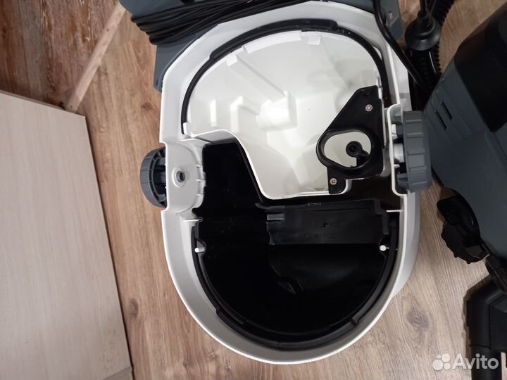 Пылесос моющий karcher SE 6.100
