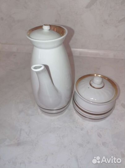 Кофейник и сахарница, Полонский фарфор