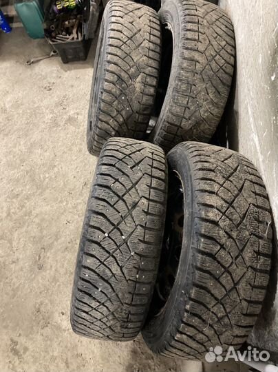 Nitto Therma Spike 185/60 R15
