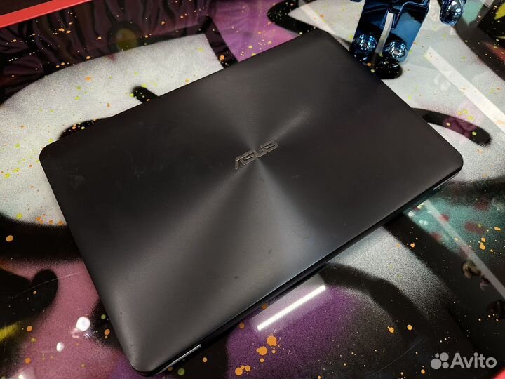 Asus x555 core i5 4210u/GT 840/RAM 6gb/1 Tb