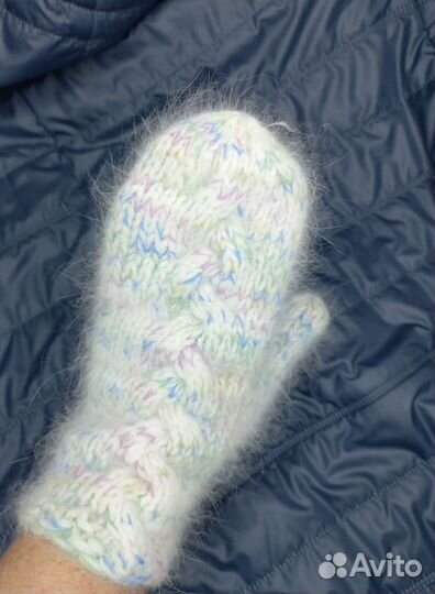Вязаные варежки зимние