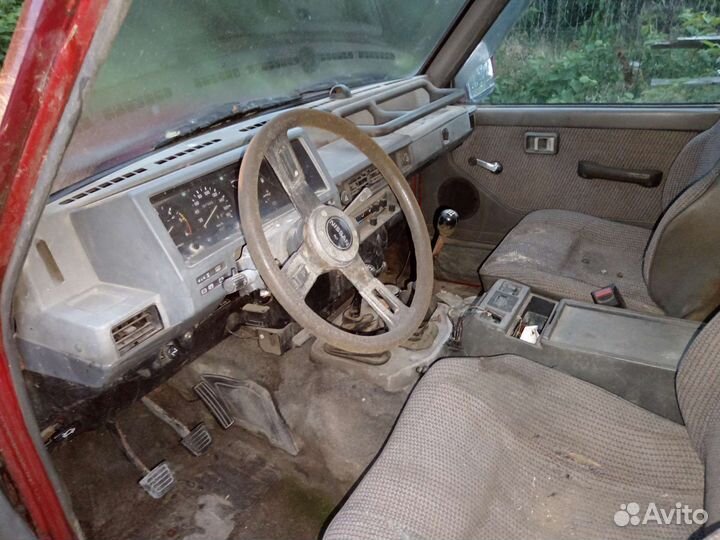Nissan Patrol 2.8 МТ, 1990, 287 556 км