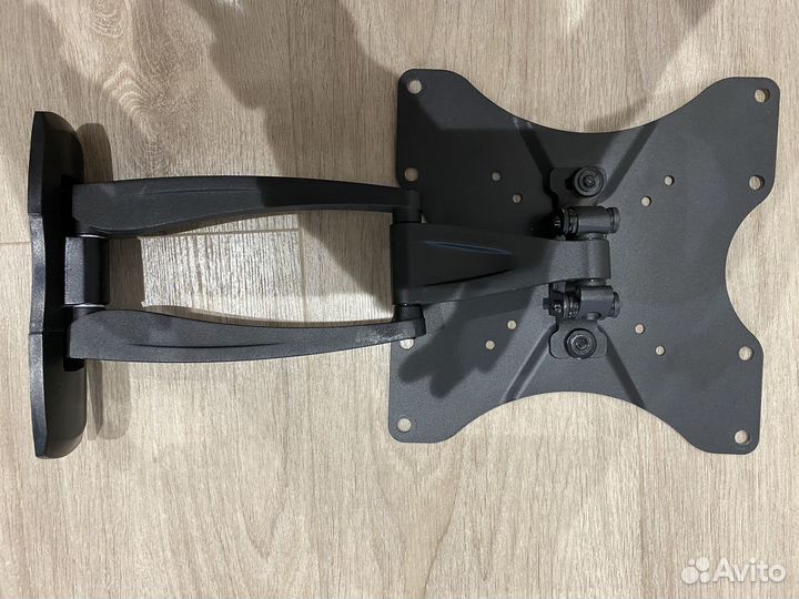 Кронштейн для телевизора на стену