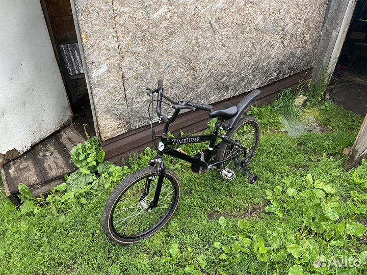 Велосипед детский, радиус колес 20