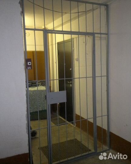 Перегородки тамбурные подъездные