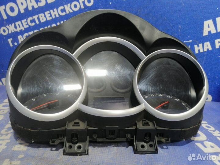 Панель приборов Chevrolet Cruze седан 2011