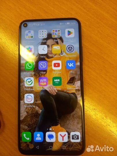 HONOR 20, 6/128 ГБ